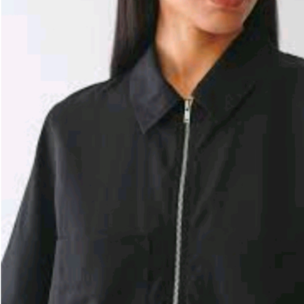 COS crinkled fabric zip up high-low black long sleeve side slit duster/top, 2